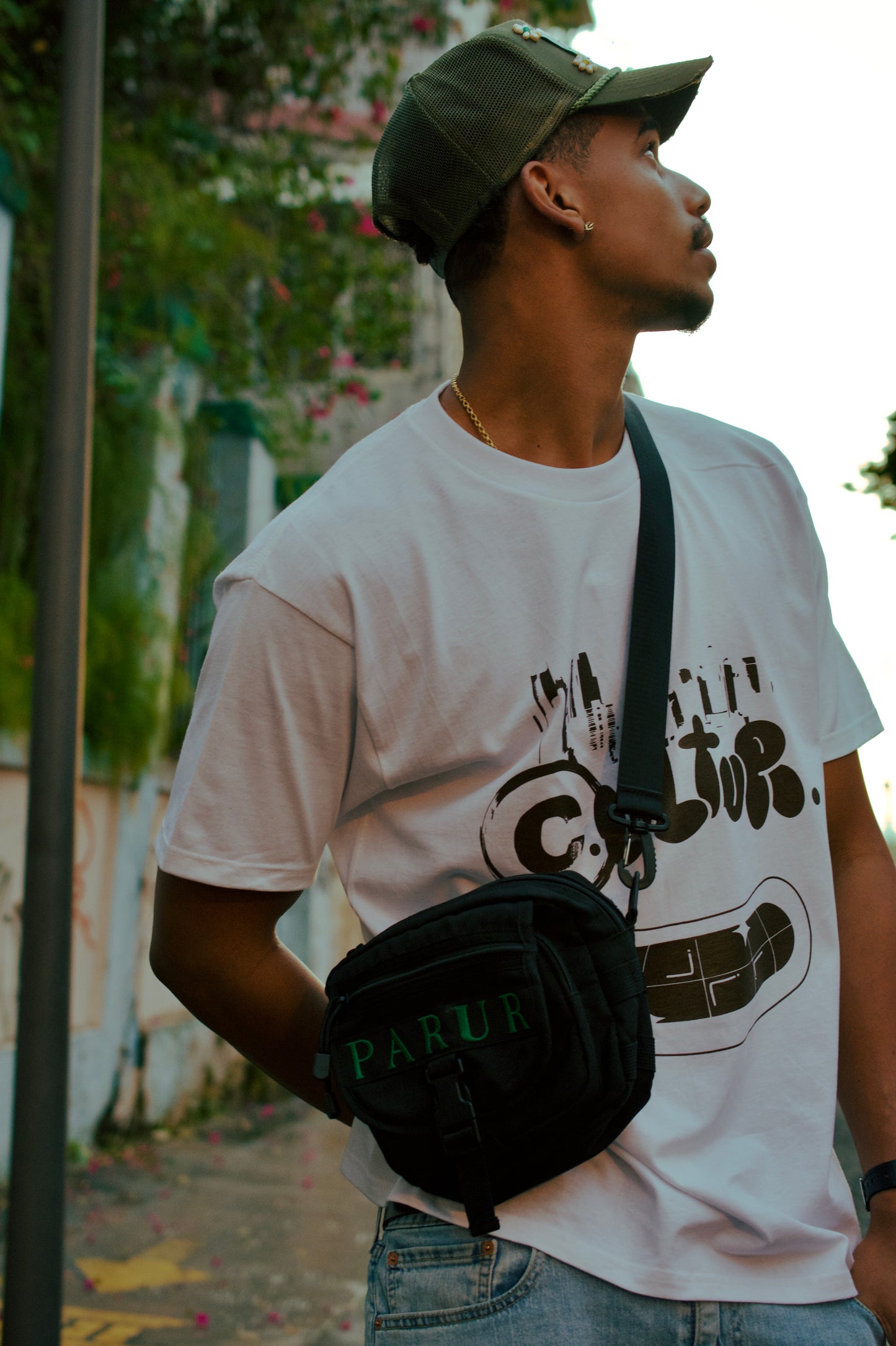 « Smiley » Tee Marron (Édition Limitée)