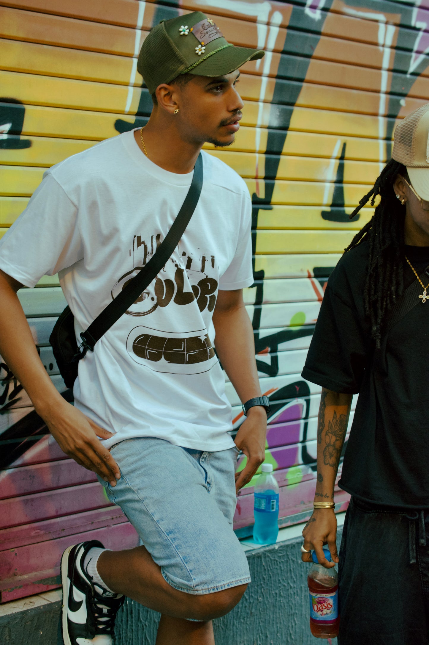 « Smiley » Tee Marron (Édition Limitée)